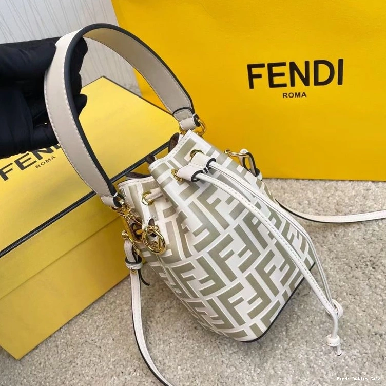 Cheap Leather Mon White Calf Motif Mini In Tresor Fendi Bag FF Bucket 0824
